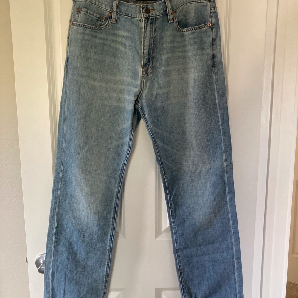Lucky Brand Men’s 410 Athletic Slim Jeans